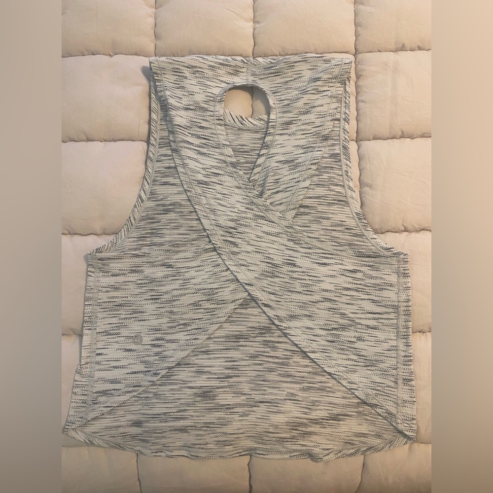 lululemon athletica Heathered Light Gray Cross-Back Muscle Tank
